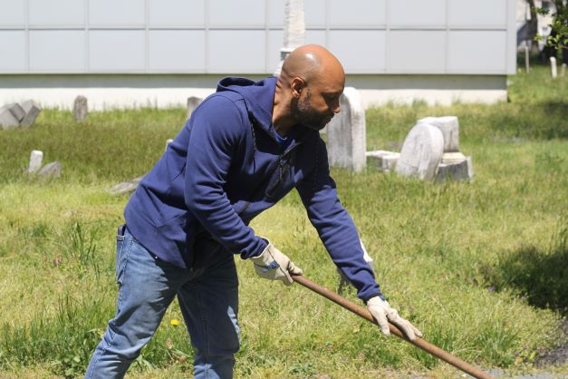 2022 Cemetery Clean up